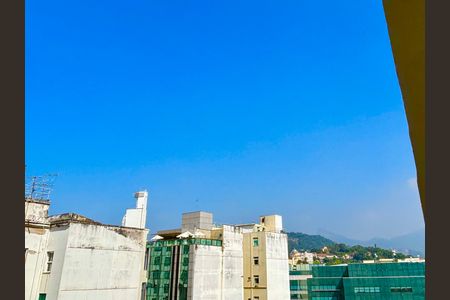 Apartamento à venda com 31m², 1 quarto e sem vaga Apartamento à venda com 31m², 1 quarto e sem vagaBanheiro social - vista