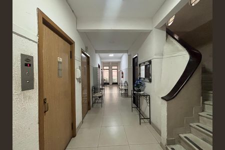 Apartamento à venda com 31m², 1 quarto e sem vaga Apartamento à venda com 31m², 1 quarto e sem vagaElevadores
