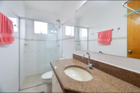 Apartamento à venda com 70m², 3 quartos e 1 vagaBanheiro social
