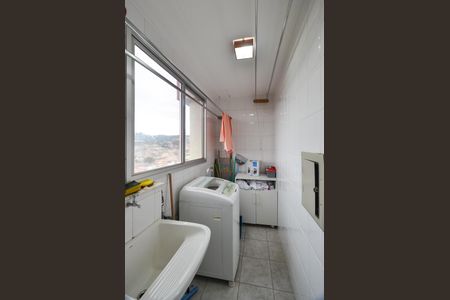 Apartamento à venda com 70m², 3 quartos e 1 vagaArea de serviço