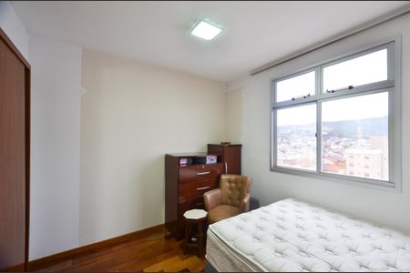 Apartamento à venda com 70m², 3 quartos e 1 vagaSuite