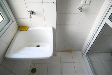 Apartamento à venda com 58m², 2 quartos e 1 vaga Apartamento à venda com 58m², 2 quartos e 1 vagaÁrea de Serviço