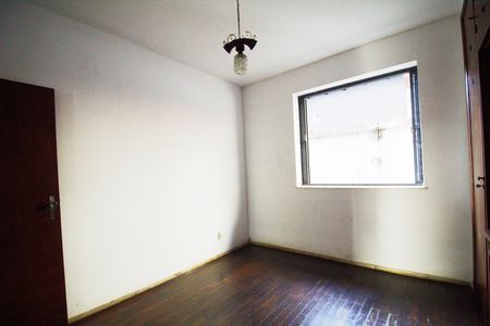 Casa para alugar com 460m², 6 quartos e 4 vagas Casa para alugar com 460m², 6 quartos e 4 vagasQuarto 03- 1° Piso