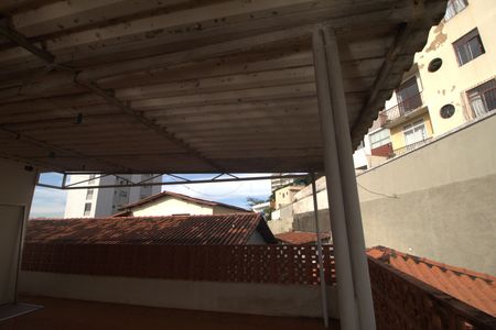 Casa para alugar com 460m², 6 quartos e 4 vagas Casa para alugar com 460m², 6 quartos e 4 vagasÁrea de Serviço - 2°Piso