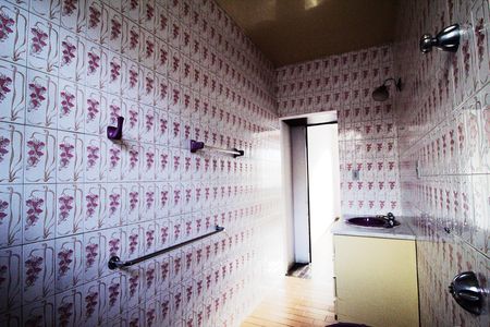 Casa para alugar com 460m², 6 quartos e 4 vagas Casa para alugar com 460m², 6 quartos e 4 vagasBanheiro da Suite 01 - 1° Piso