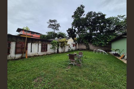 Casa de condomínio para alugar com 57m², 2 quartos e 6 vagas