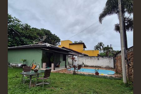 Casa de condomínio para alugar com 57m², 2 quartos e 6 vagas