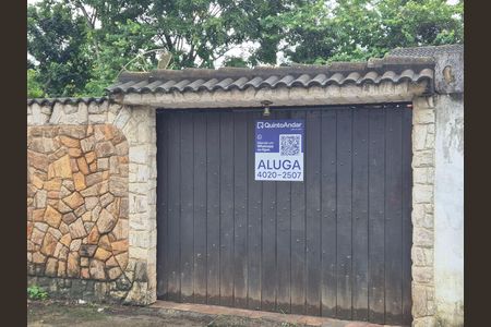 Casa de condomínio para alugar com 57m², 2 quartos e 6 vagas