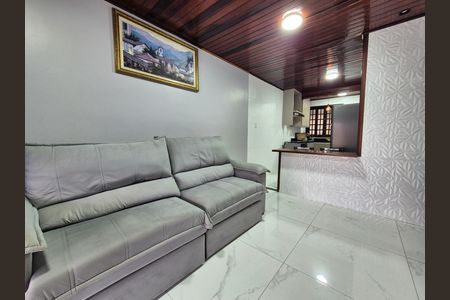 Casa de condomínio para alugar com 57m², 2 quartos e 6 vagas