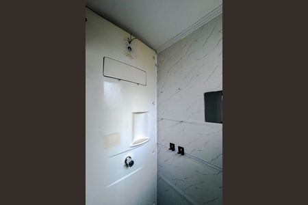 Apartamento para alugar com 53m², 2 quartos e 1 vaga Apartamento para alugar com 53m², 2 quartos e 1 vagaBanheiro