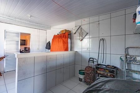 Casa à venda com 102m², 2 quartos e 2 vagas Casa à venda com 102m², 2 quartos e 2 vagasÁrea de serviço