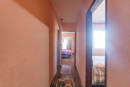 Casa à venda com 102m², 2 quartos e 2 vagas Casa à venda com 102m², 2 quartos e 2 vagasCorredor