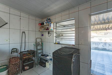 Casa à venda com 102m², 2 quartos e 2 vagas Casa à venda com 102m², 2 quartos e 2 vagasÁrea de serviço