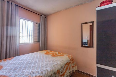 Casa à venda com 102m², 2 quartos e 2 vagas Casa à venda com 102m², 2 quartos e 2 vagasQuarto 1
