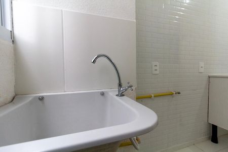 Apartamento para alugar com 45m², 2 quartos e sem vaga Apartamento para alugar com 45m², 2 quartos e sem vagaCozinha e Área de Serviço