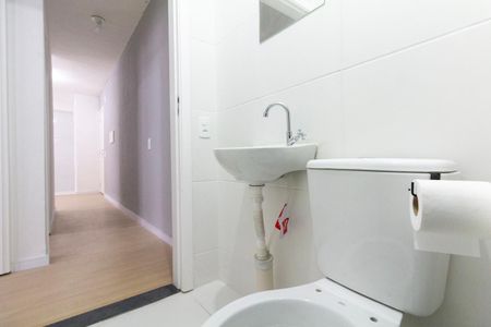Apartamento para alugar com 45m², 2 quartos e sem vaga Apartamento para alugar com 45m², 2 quartos e sem vagaBanheiro