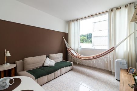 Apartamento à venda com 55m², 1 quarto e 1 vaga Apartamento à venda com 55m², 1 quarto e 1 vagaSala