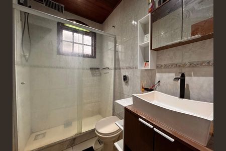 Casa de condomínio para alugar com 350m², 6 quartos e 6 vagas Casa de condomínio para alugar com 350m², 6 quartos e 6 vagasBanheiro Social