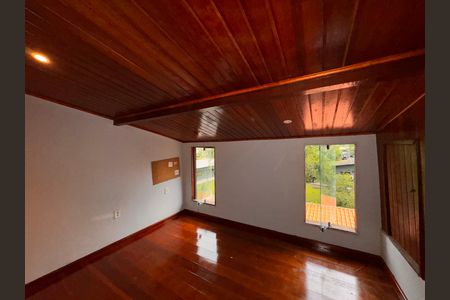 Casa de condomínio para alugar com 350m², 6 quartos e 6 vagas Casa de condomínio para alugar com 350m², 6 quartos e 6 vagasQuarto 3