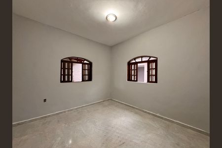 Casa de condomínio para alugar com 350m², 6 quartos e 6 vagas Casa de condomínio para alugar com 350m², 6 quartos e 6 vagasQuarto 4