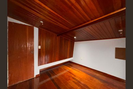 Casa de condomínio para alugar com 350m², 6 quartos e 6 vagas Casa de condomínio para alugar com 350m², 6 quartos e 6 vagasQuarto 2
