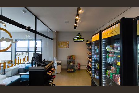 Studio para alugar com 25m², 1 quarto e sem vaga Studio para alugar com 25m², 1 quarto e sem vagaMini Mercado