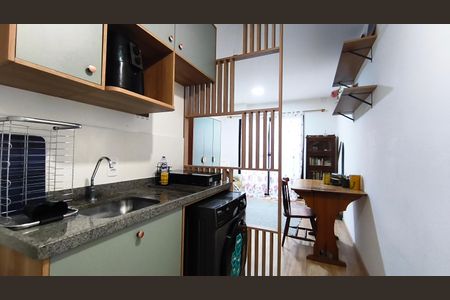 Studio para alugar com 25m², 1 quarto e sem vaga Studio para alugar com 25m², 1 quarto e sem vagaCozinha