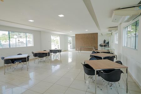 Apartamento para alugar com 40m², 2 quartos e 1 vagaÁrea comum - Salão de festas