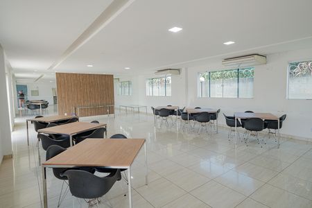 Apartamento para alugar com 40m², 2 quartos e 1 vagaÁrea comum - Salão de festas