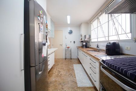 Apartamento à venda com 300m², 4 quartos e 3 vagas