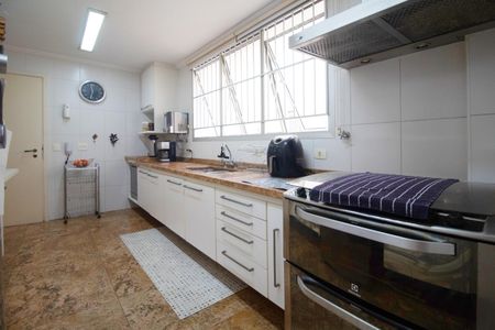 Apartamento à venda com 300m², 4 quartos e 3 vagas