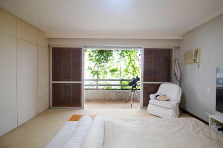 Apartamento à venda com 300m², 4 quartos e 3 vagas