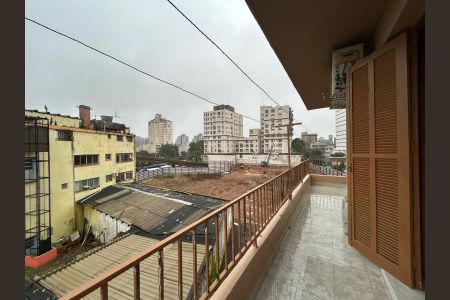 Apartamento para alugar com 67m², 2 quartos e 1 vagaSacada
