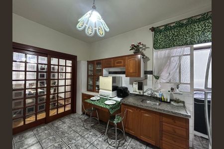 Apartamento para alugar com 67m², 2 quartos e 1 vagaCozinha