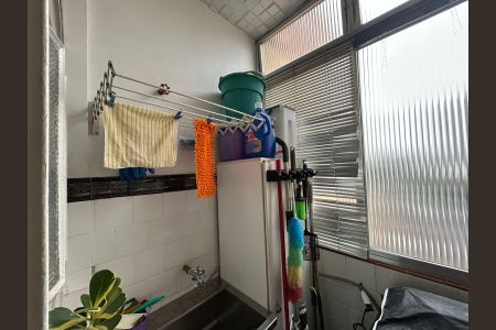 Apartamento para alugar com 67m², 2 quartos e 1 vagaÁrea de Serviço