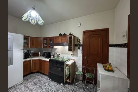 Apartamento para alugar com 67m², 2 quartos e 1 vagaCozinha