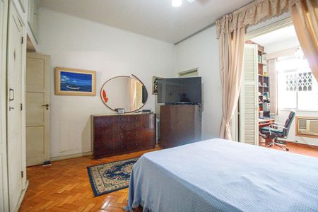 Apartamento à venda com 119m², 4 quartos e 1 vaga Apartamento à venda com 119m², 4 quartos e 1 vagaQuarto 1