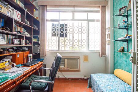 Apartamento à venda com 119m², 4 quartos e 1 vaga Apartamento à venda com 119m², 4 quartos e 1 vagaQuarto 1