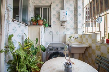 Apartamento à venda com 119m², 4 quartos e 1 vaga Apartamento à venda com 119m², 4 quartos e 1 vagaÁrea de Serviço