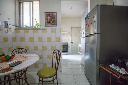 Apartamento à venda com 119m², 4 quartos e 1 vaga Apartamento à venda com 119m², 4 quartos e 1 vagaCozinha