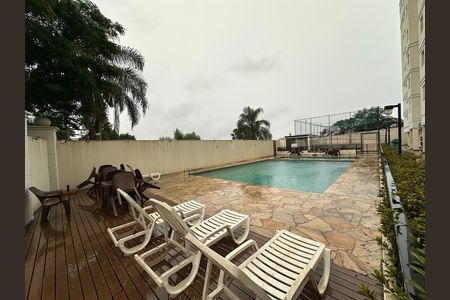 Apartamento à venda com 54m², 2 quartos e 1 vaga Apartamento à venda com 54m², 2 quartos e 1 vagaÁrea comum - Piscina