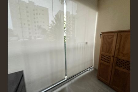 Apartamento à venda com 54m², 2 quartos e 1 vaga Apartamento à venda com 54m², 2 quartos e 1 vagaVaranda da Sala
