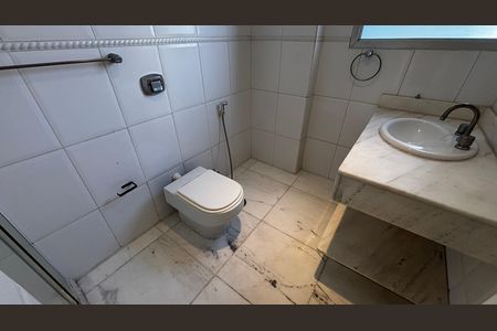Apartamento à venda com 129m², 1 quarto e 2 vagasBanheiro da Suíte