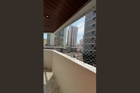 Apartamento à venda com 129m², 1 quarto e 2 vagasVaranda