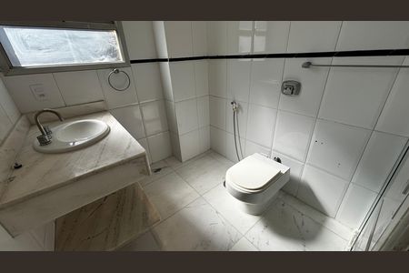 Apartamento à venda com 129m², 1 quarto e 2 vagasBanheiro