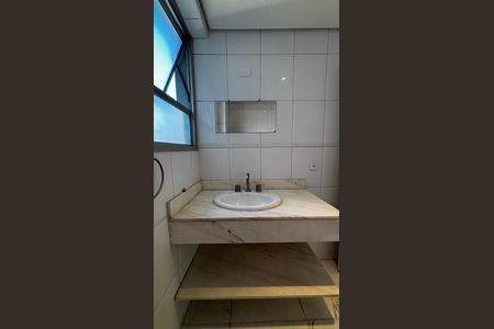 Apartamento à venda com 129m², 1 quarto e 2 vagasBanheiro da Suíte