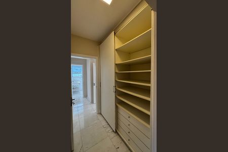 Apartamento à venda com 129m², 1 quarto e 2 vagasSuite