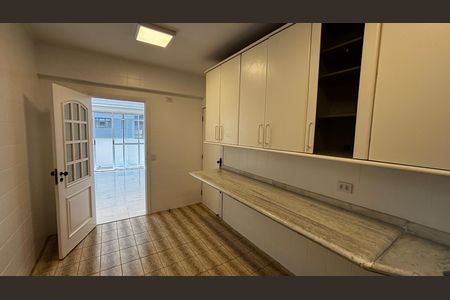 Apartamento à venda com 129m², 1 quarto e 2 vagasCozinha