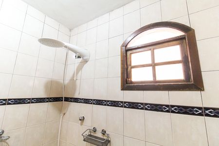 Casa à venda com 150m², 3 quartos e 3 vagas Casa à venda com 150m², 3 quartos e 3 vagasBanheiro 2