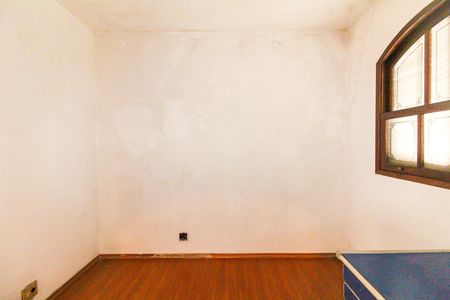 Casa à venda com 150m², 3 quartos e 3 vagas Casa à venda com 150m², 3 quartos e 3 vagasQuarto 3